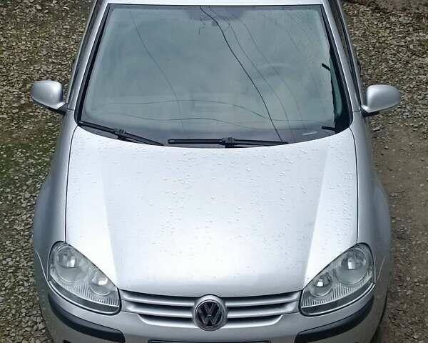 Серый Фольксваген Гольф, объемом двигателя 1.6 л и пробегом 211 тыс. км за 5900 $, фото 1 на Automoto.ua