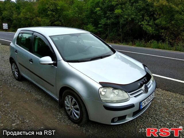 Сірий Фольксваген Гольф, об'ємом двигуна 1.6 л та пробігом 250 тис. км за 4300 $, фото 1 на Automoto.ua