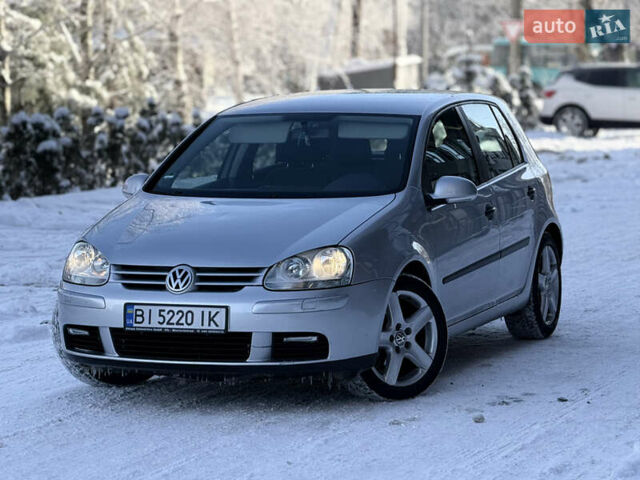 Серый Фольксваген Гольф, объемом двигателя 1.6 л и пробегом 185 тыс. км за 5800 $, фото 1 на Automoto.ua