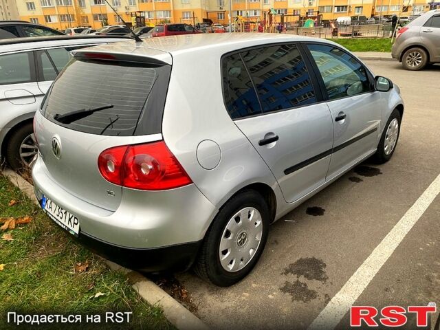 Серый Фольксваген Гольф, объемом двигателя 1.6 л и пробегом 203 тыс. км за 5500 $, фото 1 на Automoto.ua