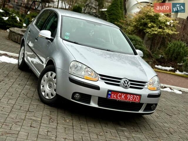 Серый Фольксваген Гольф, объемом двигателя 1.6 л и пробегом 178 тыс. км за 5790 $, фото 1 на Automoto.ua