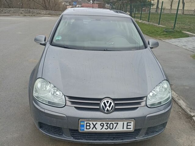 Серый Фольксваген Гольф, объемом двигателя 1.6 л и пробегом 269 тыс. км за 5100 $, фото 1 на Automoto.ua