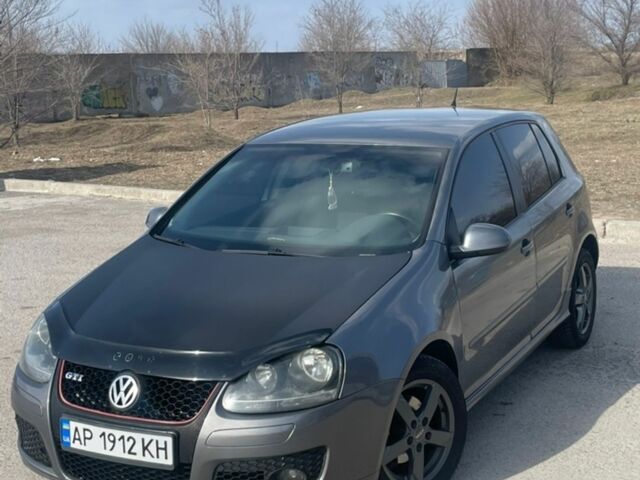 Сірий Фольксваген Гольф, об'ємом двигуна 1.6 л та пробігом 212 тис. км за 5500 $, фото 1 на Automoto.ua