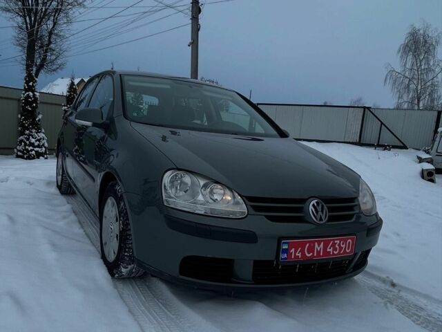 Серый Фольксваген Гольф, объемом двигателя 1.4 л и пробегом 224 тыс. км за 5399 $, фото 1 на Automoto.ua