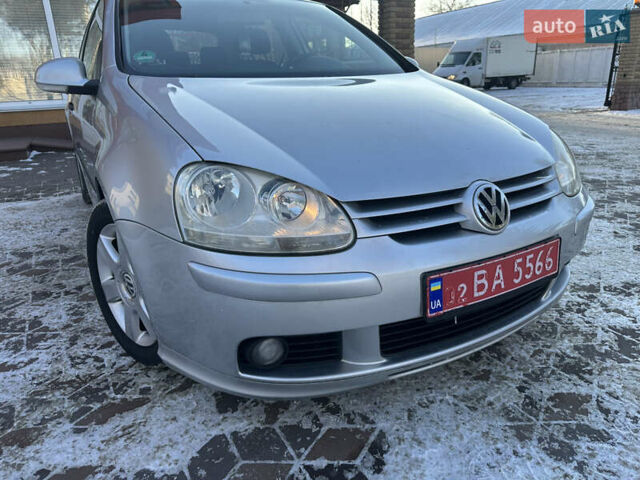 Сірий Фольксваген Гольф, об'ємом двигуна 1.4 л та пробігом 204 тис. км за 5500 $, фото 1 на Automoto.ua