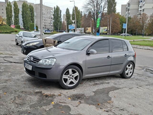 Фольксваген Гольф 2005 в Краматорске на Automoto.ua Серый Фольксваген Гольф, объемом двигателя 1.6 л и пробегом 213 тыс. км за 6300 $, фото 1 на Automoto.ua