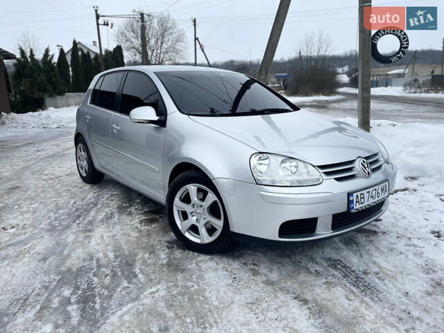 Сірий Фольксваген Гольф, об'ємом двигуна 1.39 л та пробігом 292 тис. км за 5400 $, фото 1 на Automoto.ua