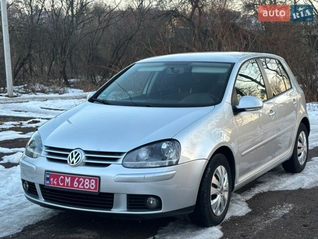 Серый Фольксваген Гольф, объемом двигателя 1.6 л и пробегом 222 тыс. км за 5199 $, фото 1 на Automoto.ua