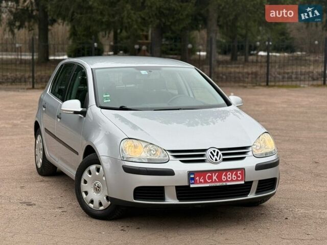 Сірий Фольксваген Гольф, об'ємом двигуна 1.4 л та пробігом 226 тис. км за 5450 $, фото 1 на Automoto.ua