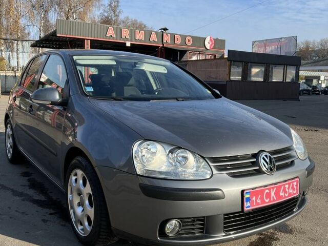 Сірий Фольксваген Гольф, об'ємом двигуна 1.6 л та пробігом 235 тис. км за 6500 $, фото 1 на Automoto.ua