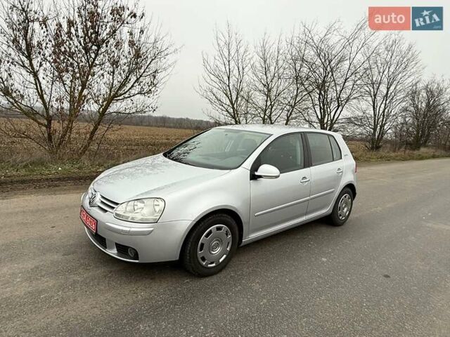 Серый Фольксваген Гольф, объемом двигателя 1.6 л и пробегом 217 тыс. км за 5200 $, фото 1 на Automoto.ua