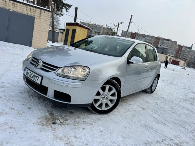 Серый Фольксваген Гольф, объемом двигателя 1.6 л и пробегом 210 тыс. км за 5690 $, фото 1 на Automoto.ua