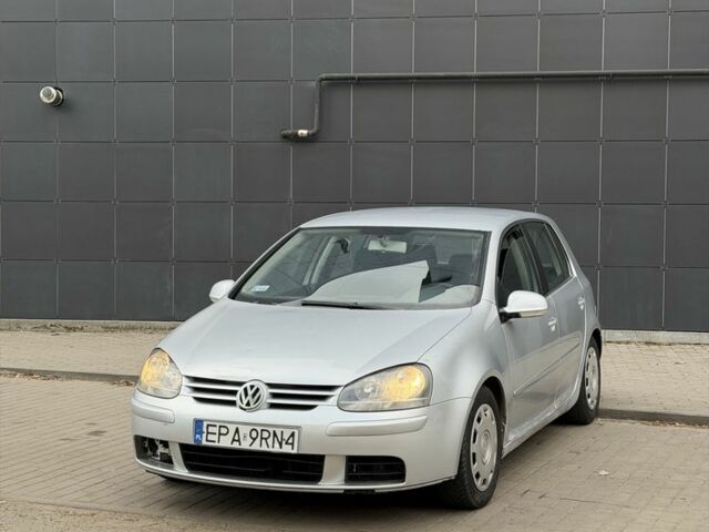 Сірий Фольксваген Гольф, об'ємом двигуна 2 л та пробігом 300 тис. км за 2999 $, фото 1 на Automoto.ua