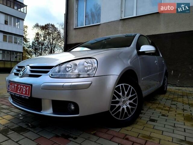 Серый Фольксваген Гольф, объемом двигателя 1.4 л и пробегом 235 тыс. км за 4699 $, фото 1 на Automoto.ua
