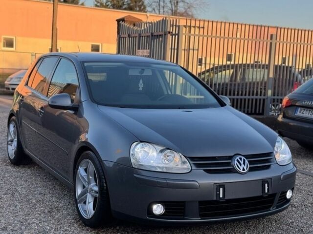 Серый Фольксваген Гольф, объемом двигателя 0 л и пробегом 244 тыс. км за 2800 $, фото 1 на Automoto.ua