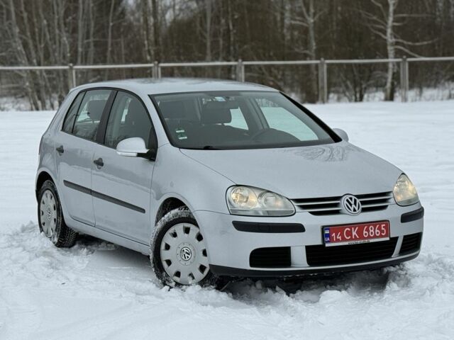 Серый Фольксваген Гольф, объемом двигателя 1.4 л и пробегом 226 тыс. км за 5695 $, фото 1 на Automoto.ua