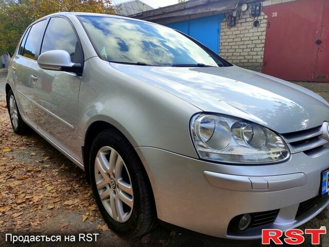 Серый Фольксваген Гольф, объемом двигателя 1.6 л и пробегом 192 тыс. км за 5400 $, фото 1 на Automoto.ua