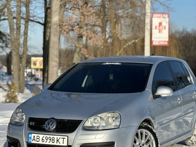 Серый Фольксваген Гольф, объемом двигателя 1.4 л и пробегом 250 тыс. км за 5500 $, фото 1 на Automoto.ua
