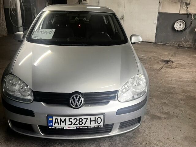Серый Фольксваген Гольф, объемом двигателя 1.4 л и пробегом 203 тыс. км за 5400 $, фото 1 на Automoto.ua