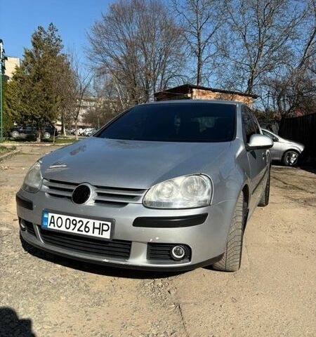 Серый Фольксваген Гольф, объемом двигателя 1.6 л и пробегом 340 тыс. км за 4300 $, фото 1 на Automoto.ua