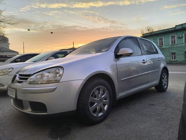 Серый Фольксваген Гольф, объемом двигателя 1.6 л и пробегом 217 тыс. км за 6100 $, фото 1 на Automoto.ua