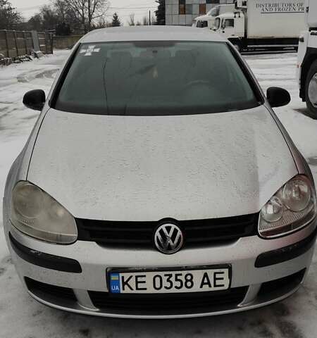 Серый Фольксваген Гольф, объемом двигателя 1.6 л и пробегом 262 тыс. км за 5200 $, фото 1 на Automoto.ua