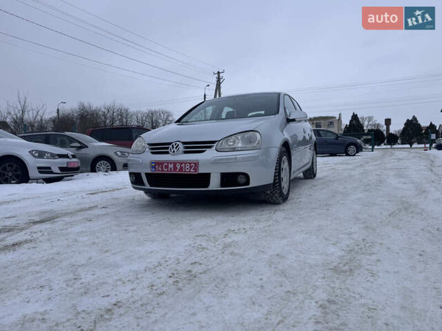 Сірий Фольксваген Гольф, об'ємом двигуна 1.6 л та пробігом 182 тис. км за 6490 $, фото 1 на Automoto.ua