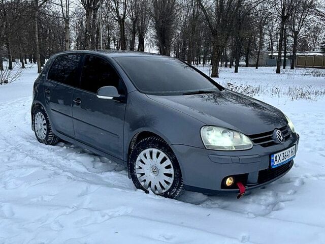 Серый Фольксваген Гольф, объемом двигателя 1.4 л и пробегом 0 тыс. км за 5600 $, фото 1 на Automoto.ua