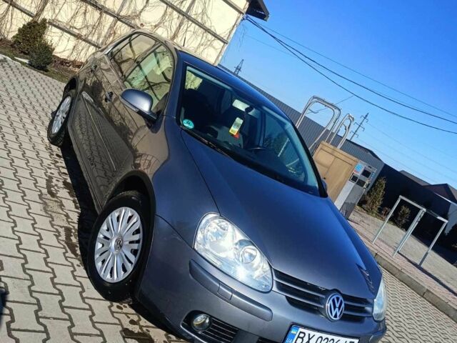 Серый Фольксваген Гольф, объемом двигателя 1.6 л и пробегом 169 тыс. км за 5500 $, фото 1 на Automoto.ua