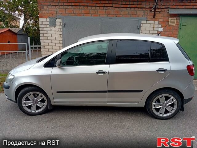 Серый Фольксваген Гольф, объемом двигателя 1.6 л и пробегом 240 тыс. км за 5400 $, фото 1 на Automoto.ua