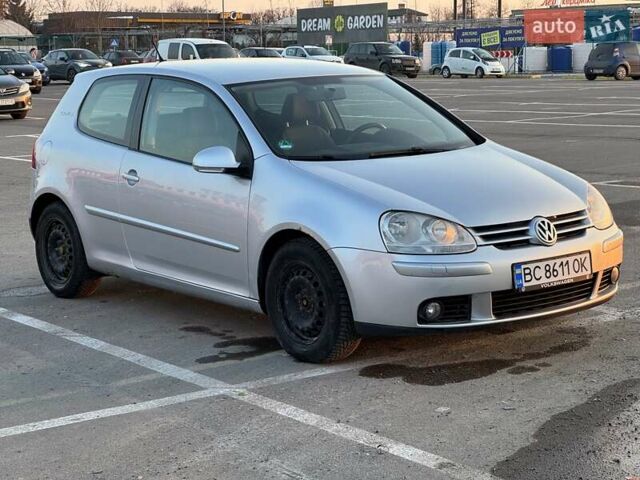 Серый Фольксваген Гольф, объемом двигателя 1.4 л и пробегом 185 тыс. км за 3900 $, фото 1 на Automoto.ua