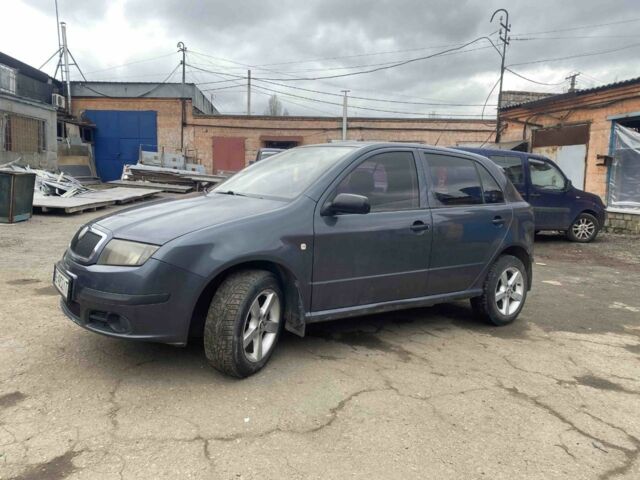 Серый Фольксваген Гольф, объемом двигателя 1.2 л и пробегом 211 тыс. км за 3200 $, фото 1 на Automoto.ua