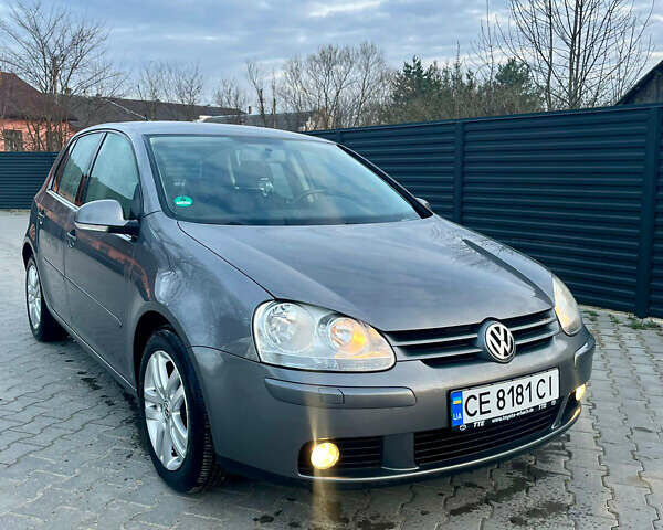 Серый Фольксваген Гольф, объемом двигателя 1.6 л и пробегом 179 тыс. км за 6750 $, фото 1 на Automoto.ua