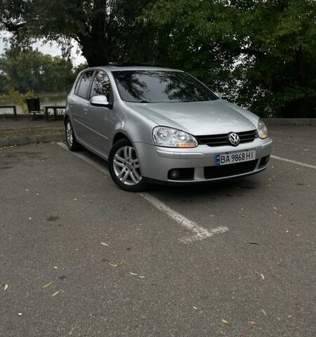 Сірий Фольксваген Гольф, об'ємом двигуна 1.6 л та пробігом 296 тис. км за 5300 $, фото 1 на Automoto.ua