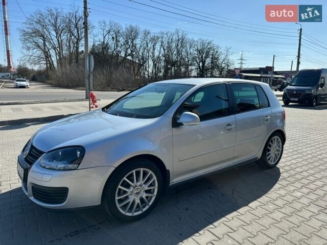 Сірий Фольксваген Гольф, об'ємом двигуна 1.6 л та пробігом 208 тис. км за 6999 $, фото 1 на Automoto.ua