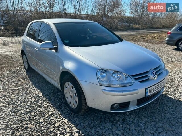 Серый Фольксваген Гольф, объемом двигателя 1.6 л и пробегом 220 тыс. км за 6700 $, фото 1 на Automoto.ua