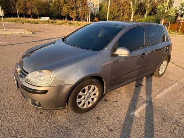 Сірий Фольксваген Гольф, об'ємом двигуна 2 л та пробігом 205 тис. км за 6263 $, фото 1 на Automoto.ua