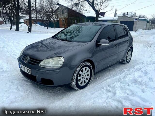 Серый Фольксваген Гольф, объемом двигателя 1.6 л и пробегом 235 тыс. км за 5200 $, фото 1 на Automoto.ua