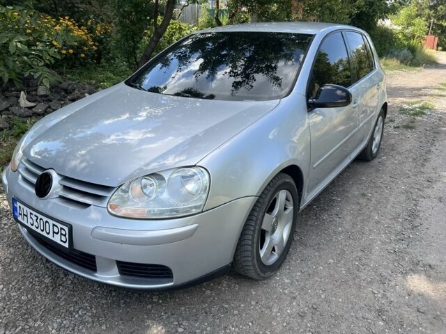 Сірий Фольксваген Гольф, об'ємом двигуна 1.4 л та пробігом 220 тис. км за 5118 $, фото 1 на Automoto.ua