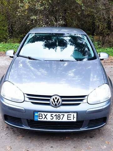 Сірий Фольксваген Гольф, об'ємом двигуна 1.6 л та пробігом 250 тис. км за 4500 $, фото 1 на Automoto.ua