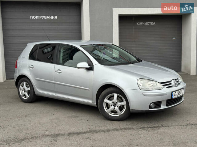 Сірий Фольксваген Гольф, об'ємом двигуна 1.4 л та пробігом 240 тис. км за 5290 $, фото 1 на Automoto.ua