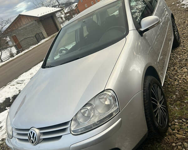 Серый Фольксваген Гольф, объемом двигателя 1.4 л и пробегом 185 тыс. км за 5100 $, фото 1 на Automoto.ua