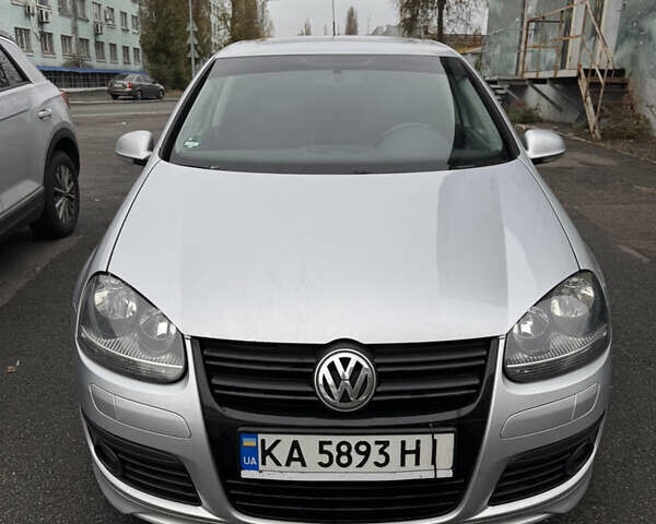 Серый Фольксваген Гольф, объемом двигателя 1.9 л и пробегом 298 тыс. км за 5600 $, фото 1 на Automoto.ua