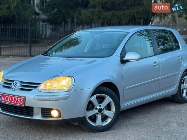 Сірий Фольксваген Гольф, об'ємом двигуна 1.4 л та пробігом 216 тис. км за 5950 $, фото 1 на Automoto.ua