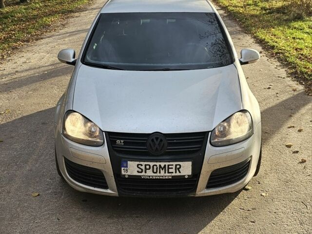 Серый Фольксваген Гольф, объемом двигателя 1.4 л и пробегом 334 тыс. км за 9209 $, фото 1 на Automoto.ua