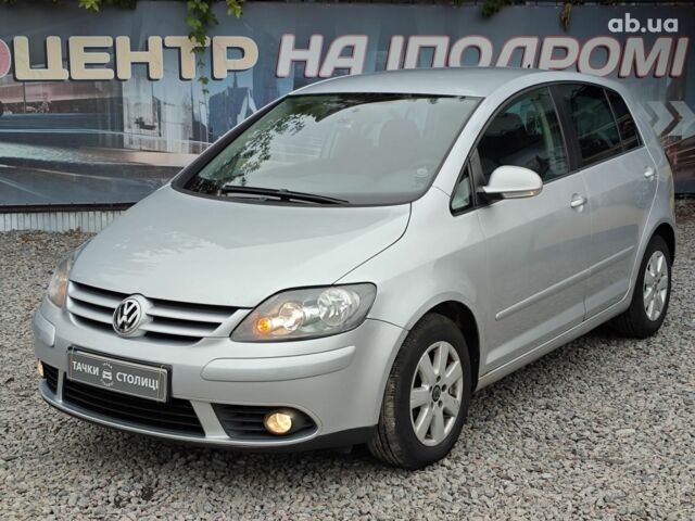 Сірий Фольксваген Гольф, об'ємом двигуна 2 л та пробігом 283 тис. км за 6900 $, фото 1 на Automoto.ua