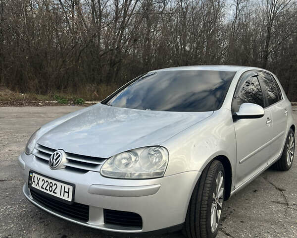 Серый Фольксваген Гольф, объемом двигателя 1.9 л и пробегом 250 тыс. км за 5600 $, фото 1 на Automoto.ua