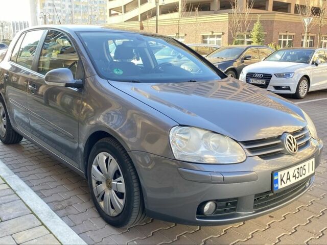 Серый Фольксваген Гольф, объемом двигателя 1.4 л и пробегом 203 тыс. км за 6000 $, фото 1 на Automoto.ua