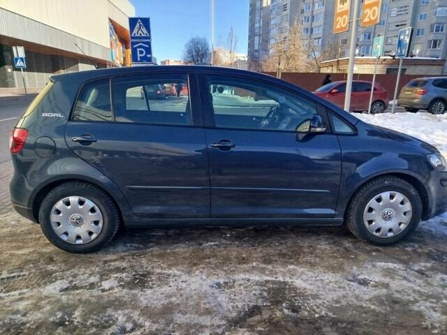 Серый Фольксваген Гольф, объемом двигателя 0 л и пробегом 225 тыс. км за 5999 $, фото 1 на Automoto.ua