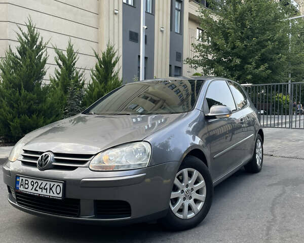 Фольксваген Гольф 2007 у Вінниці на Automoto.ua Сірий Фольксваген Гольф, об'ємом двигуна 1.6 л та пробігом 148 тис. км за 4999 $, фото 1 на Automoto.ua